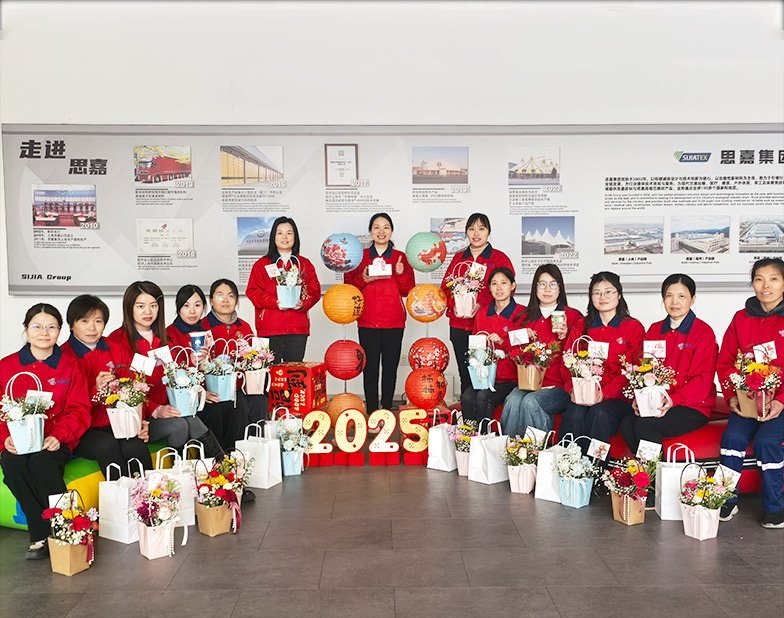 ���ո���