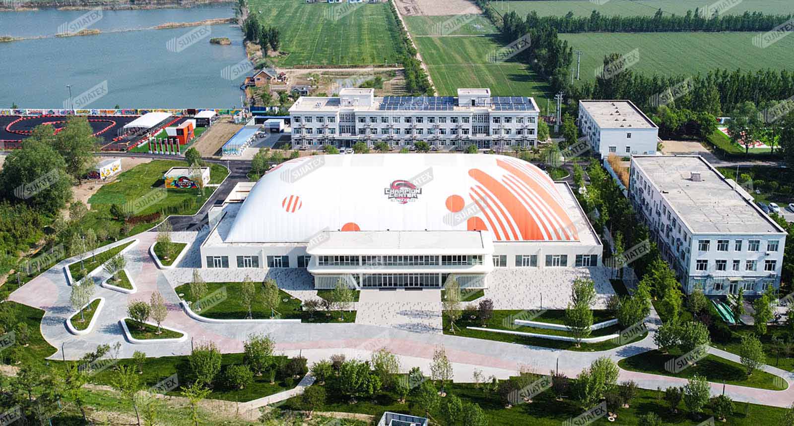 ����չ��