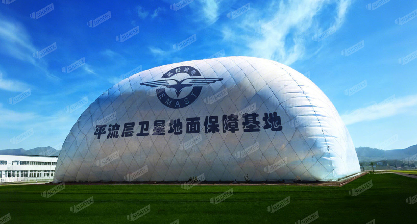 ���պ���